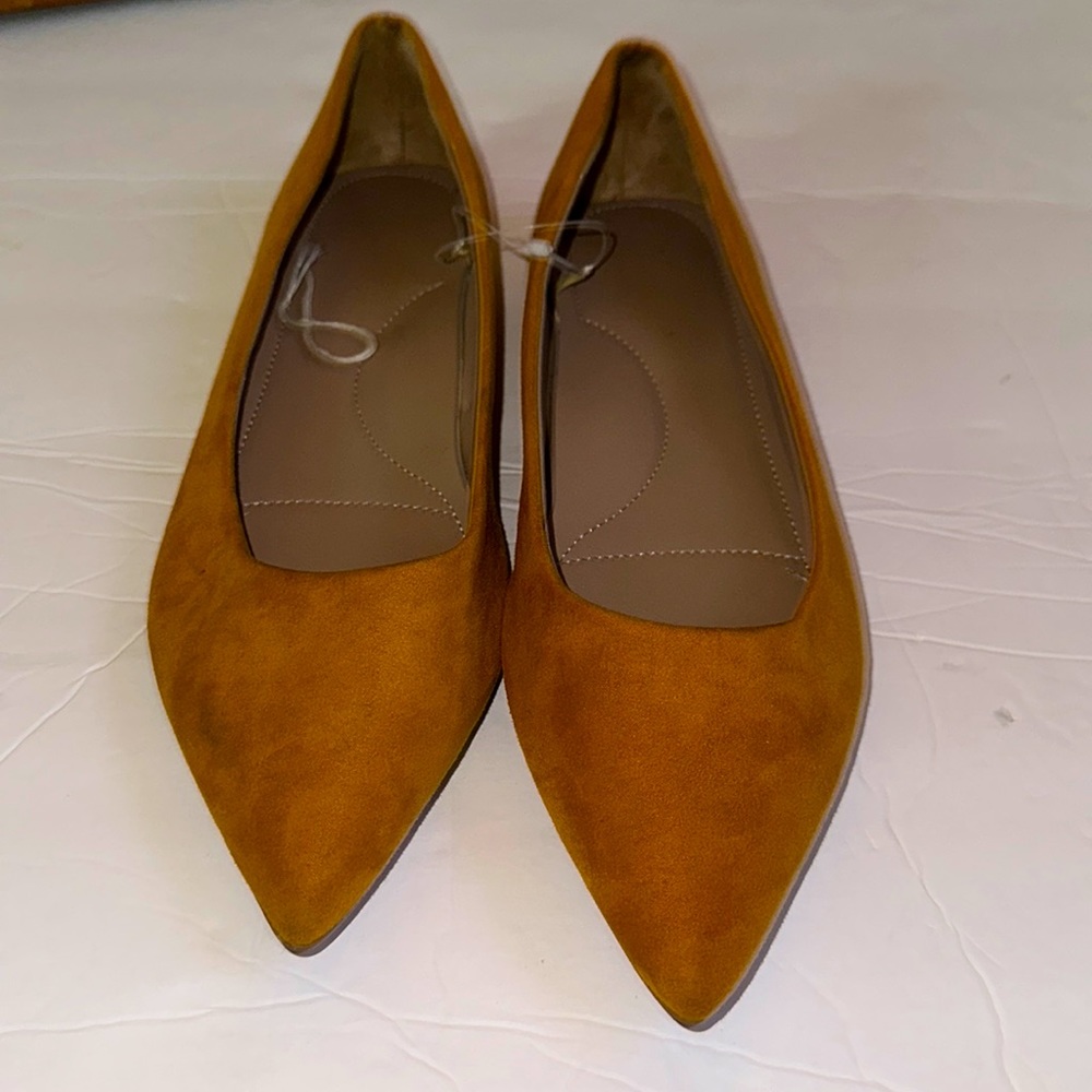 Ladies shoes